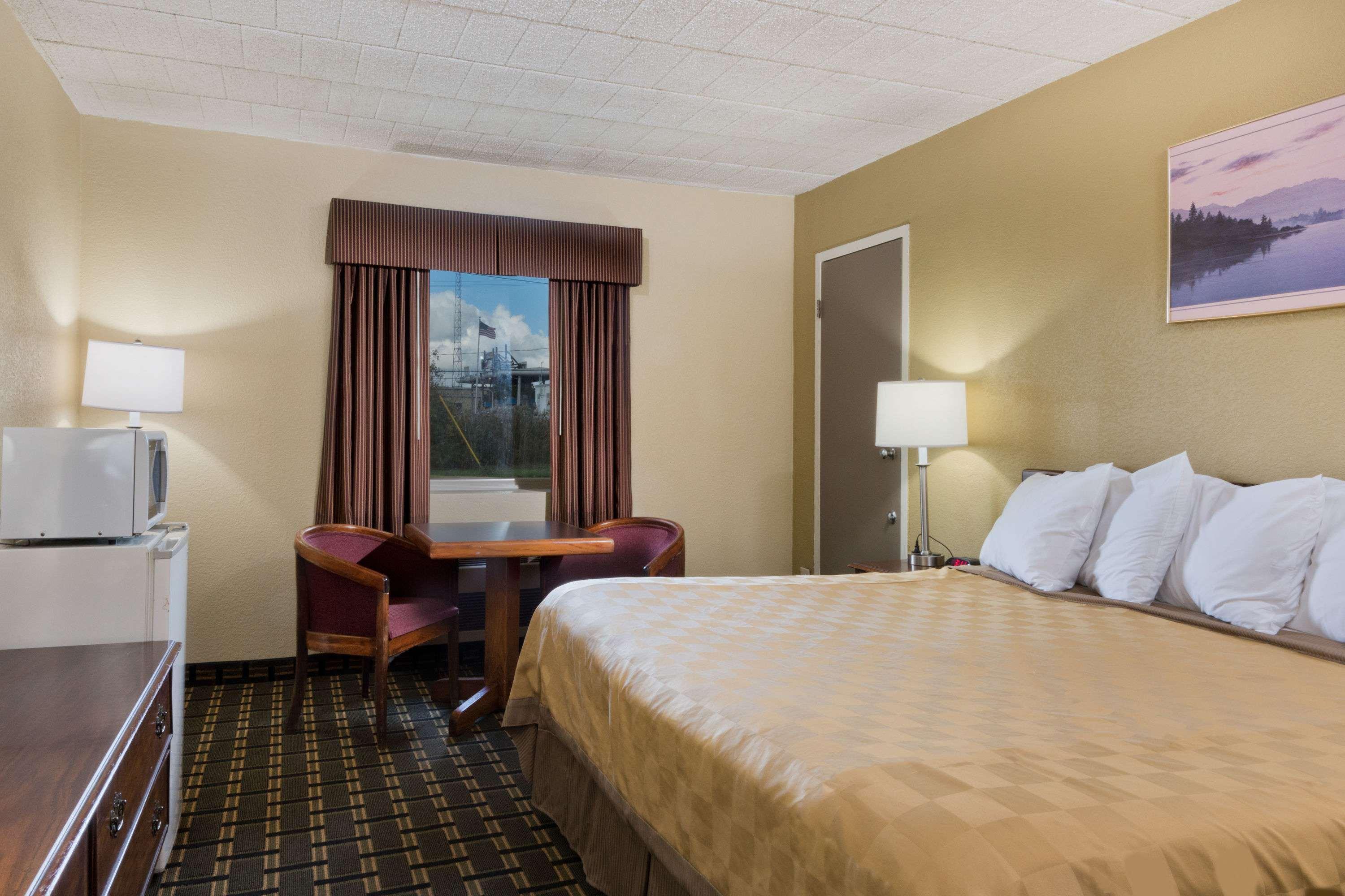Days Inn By Wyndham Batavia Darien Lake Theme Park Экстерьер фото
